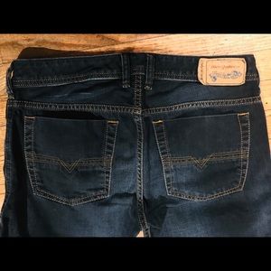 DIESEL JEANS - 29x30 (fits like L-32) Barely worn